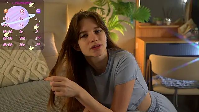 Snapshot of Jenniferr_ chatting on March 1, 3:12 pm Jenniferr online show from March 1, 3:12 pm