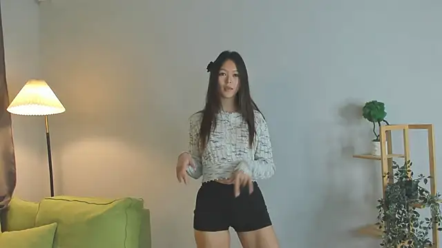 JanelBitther online show from February 21, 7:27 pm