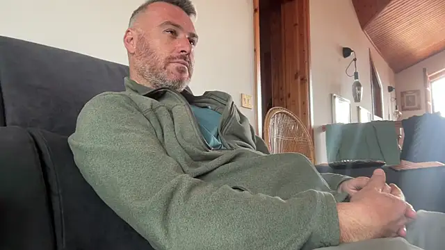 marcovik1 online show from March 13, 11:37 am