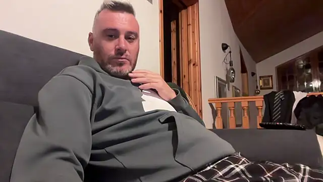 marcovik1 online show from March 1, 11:05 pm