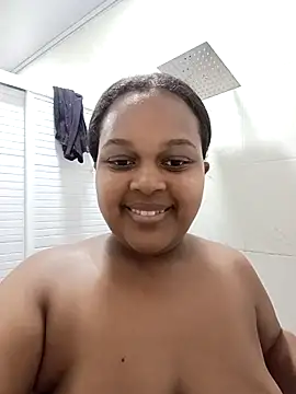 PerlaCurvasgrandes online show from February 21, 10:56 pm