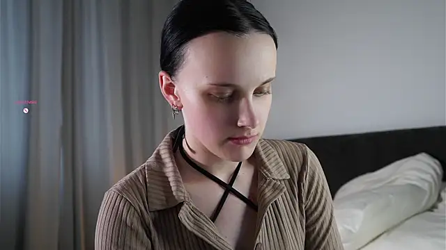 Snapshot of KirstinMcgeady chatting on June 22, 12:13 pm KirstinMcgeady online show from June 22, 12:13 pm