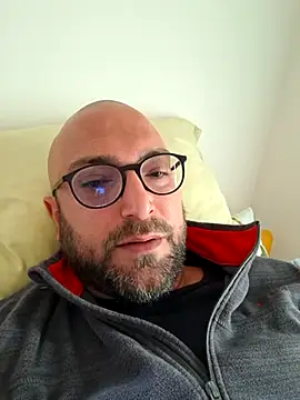 cetriolino online show from April 5, 6:20 am