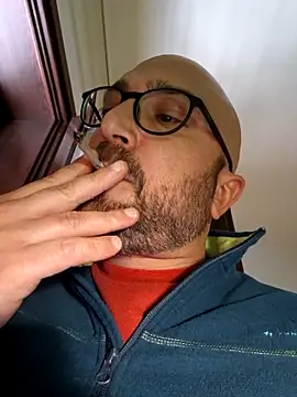 cetriolino online show from March 30, 2:07 pm