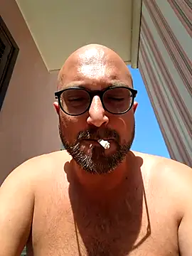 Snapshot of cetriolino chatting on July 17, 1:52 pm cetriolino online show from July 17, 1:52 pm