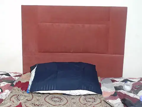 Scatter Babie online show from April 11, 8:56 pm