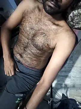 Snapshot of Tinku_1324 chatting on February 18, 2:24 pm Tinku 1324 online show from February 18, 2:24 pm