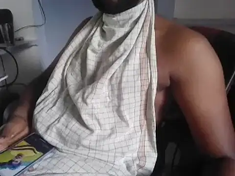 Snapshot of Tinku_1324 chatting on July 8, 1:52 am Tinku 1324 online show from July 8, 1:52 am