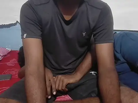 Snapshot of Tinku_1324 chatting on July 5, 3:33 am Tinku 1324 online show from July 5, 3:33 am