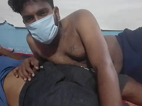 Snapshot of Tinku_1324 chatting on July 4, 5:03 am Tinku 1324 online show from July 4, 5:03 am