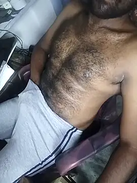 Tinku 1324 online show from April 13, 5:00 am