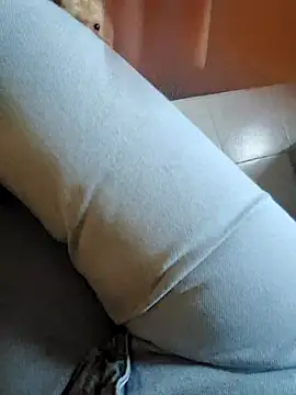 Snapshot of Ginevra01 chatting on February 18, 4:14 pm Ginevra01 online show from February 18, 4:14 pm