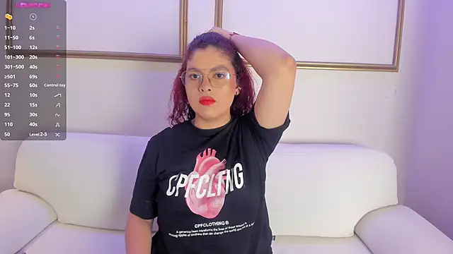 ZiaCarter  online show from March 28, 4:02 am