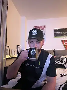 xxxsharkexxx online show from February 21, 8:33 pm