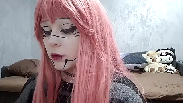 NaomiJess online show from April 11, 12:40 am