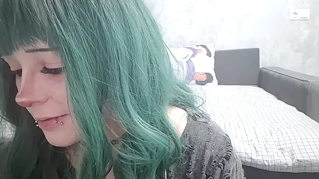 Snapshot of NaomiJess chatting on February 25, 8:19 pm NaomiJess online show from February 25, 8:19 pm