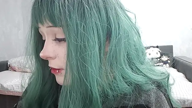 NaomiJess online show from March 15, 11:01 pm