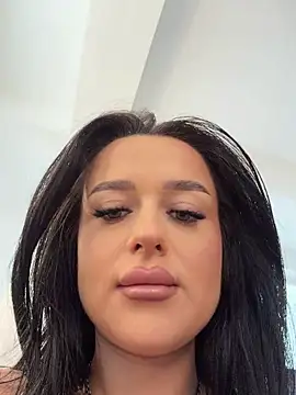 Snapshot of Katty_Pery chatting on June 15, 2:06 pm Katty Pery online show from June 15, 2:06 pm