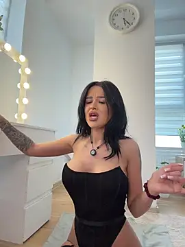 Snapshot of Katty_Pery chatting on May 29, 2:23 pm Katty Pery online show from May 29, 2:23 pm