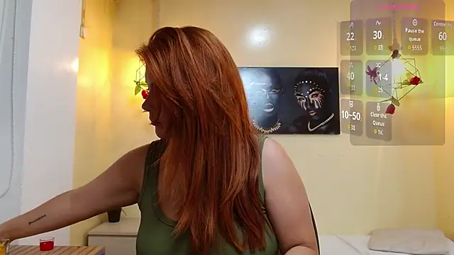 Snapshot of Eve_Bennett chatting on June 1, 6:40 pm Eve Bennett online show from June 1, 6:40 pm