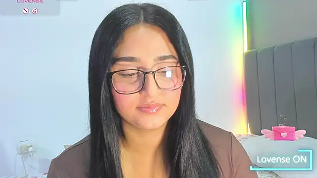 Curvy sweet online show from February 27, 2:56 am