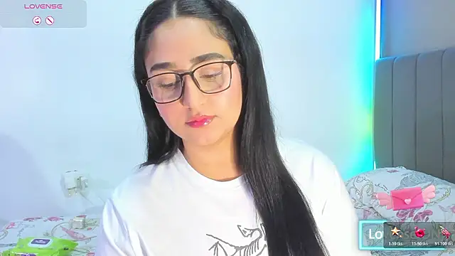 Curvy sweet online show from February 25, 12:22 am