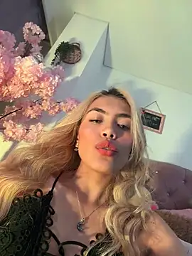 soffia 7 online show from June 2, 3:17 am