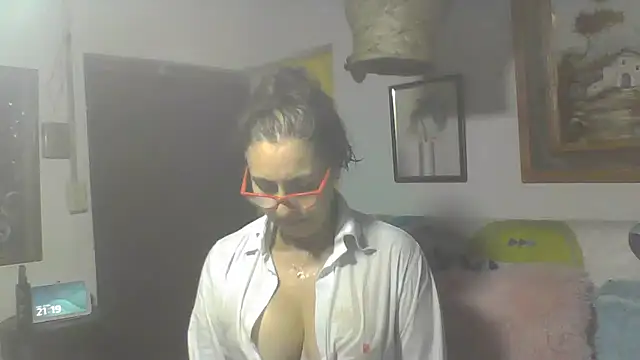 Merry-Olsen online show from February 24, 8:21 pm