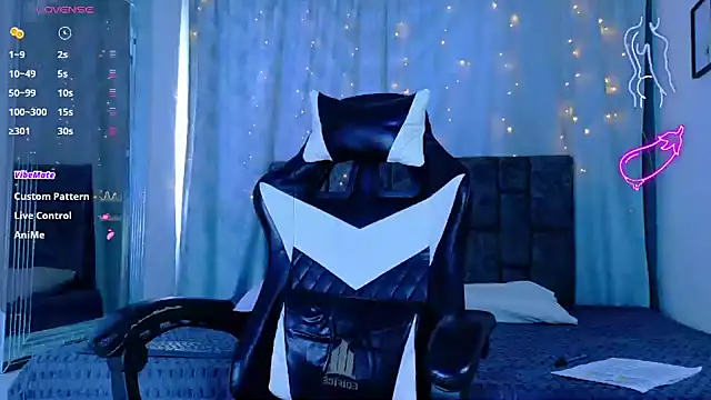 NicolasTorrez online show from March 31, 8:22 pm