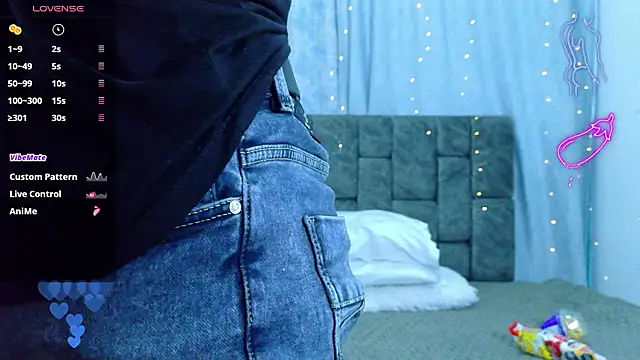 NicolasTorrez online show from March 12, 9:08 pm