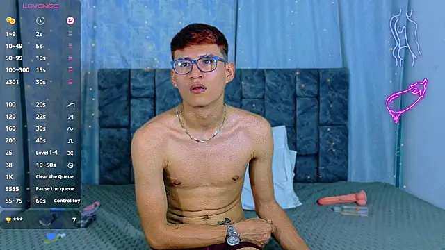 NicolasTorrez online show from March 22, 9:11 am