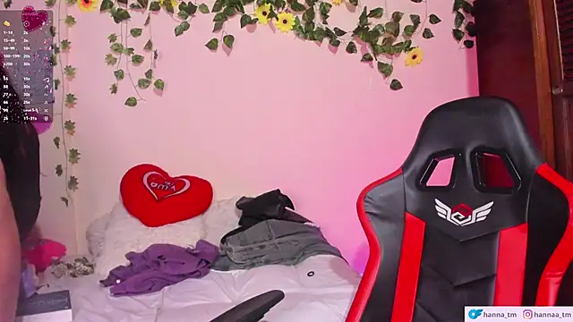 Hanna Tm online show from April 3, 4:08 am