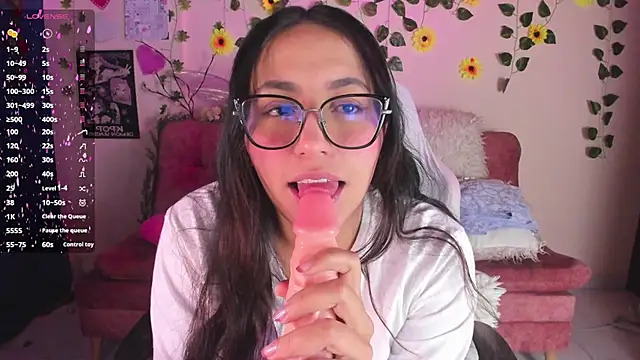 Hanna Tm online show from March 10, 2:59 am