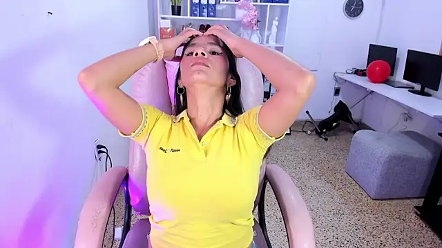 Emmy lollipop online show from February 19, 6:27 pm