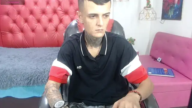 benjamin anthony online show from April 22, 3:13 am