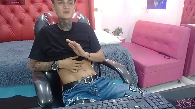 benjamin anthony online show from April 11, 8:12 pm