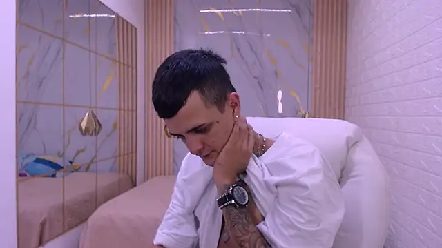 benjamin anthony online show from March 24, 4:23 am