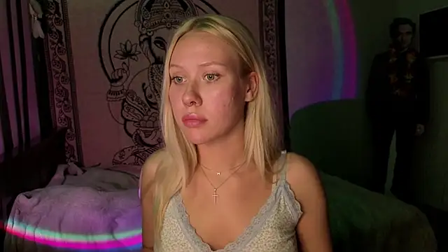 pureeangel online show from April 2, 8:04 pm