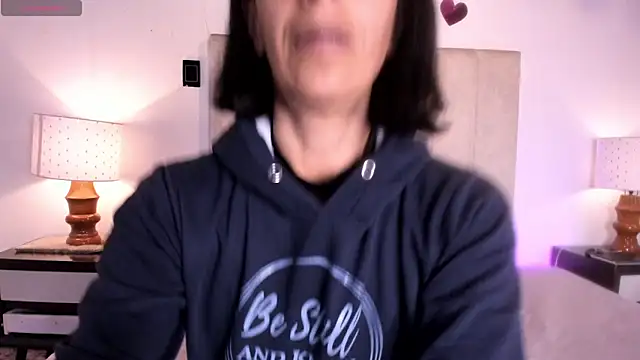 MissMilf  online show from April 28, 7:51 pm