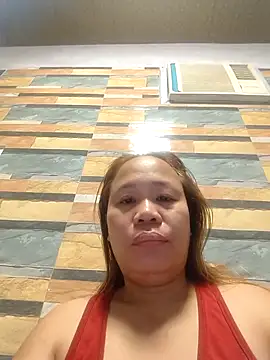 squirtshantal online show from October 9, 1:50 am