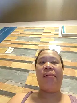 squirtshantal online show from March 20, 12:55 am