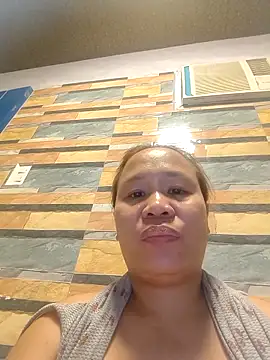 squirtshantal online show from October 13, 3:02 pm