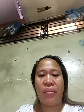 Snapshot of squirtshantal chatting on July 10, 2:22 am squirtshantal online show from July 10, 2:22 am
