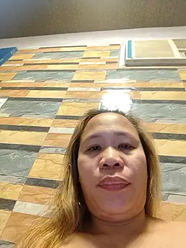 squirtshantal online show from February 21, 11:34 am