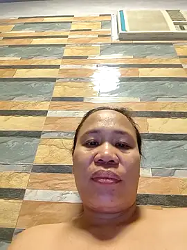 squirtshantal online show from March 30, 9:33 am