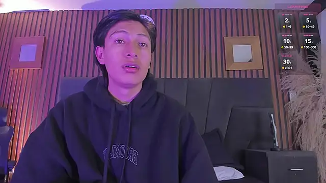 MarcoAndAllice online show from April 7, 6:15 am