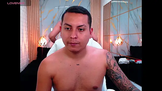 vanessa f online show from April 7, 7:37 pm