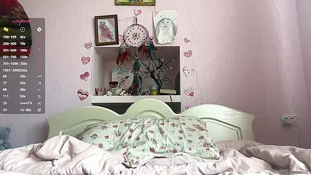 Snapshot of MelissaZaria chatting on June 28, 7:25 am MelissaZaria online show from June 28, 7:25 am
