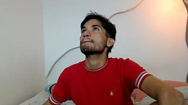 johanoro333 online show from February 19, 11:01 pm