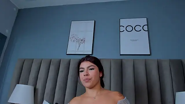 LolaSteven online show from February 24, 9:37 pm